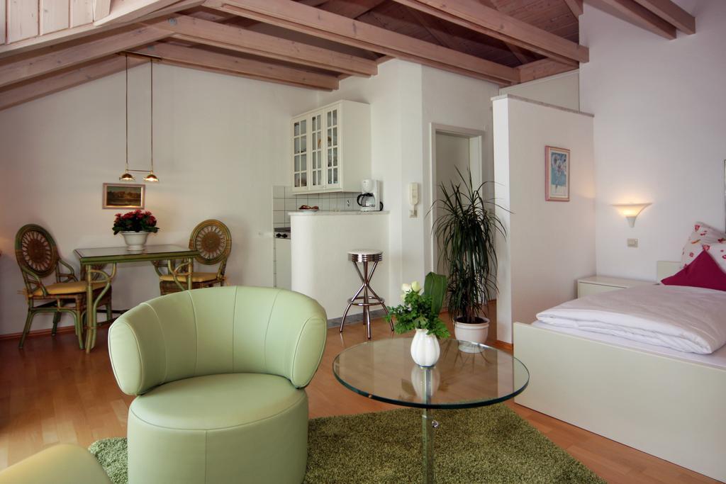 Strandhaus Ott Hagnau am Bodensee Zimmer foto